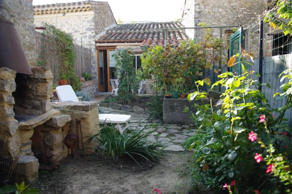 Gite La Remise, Maison Avec Jardin Lagrasse Luaran gambar